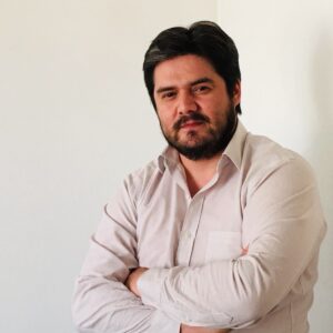 Julio Farías, cofundador de Zerviz, experto en vishing y fraude telefónico en Chile.